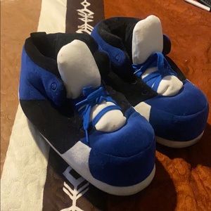 Non-branded slippers